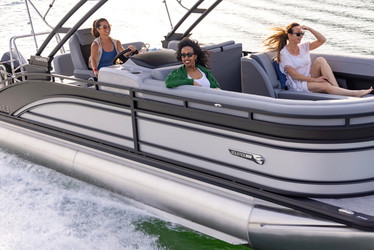 Harris Pontoon Boats Solstice 250 SL Women Tritoon E4A8036Rt