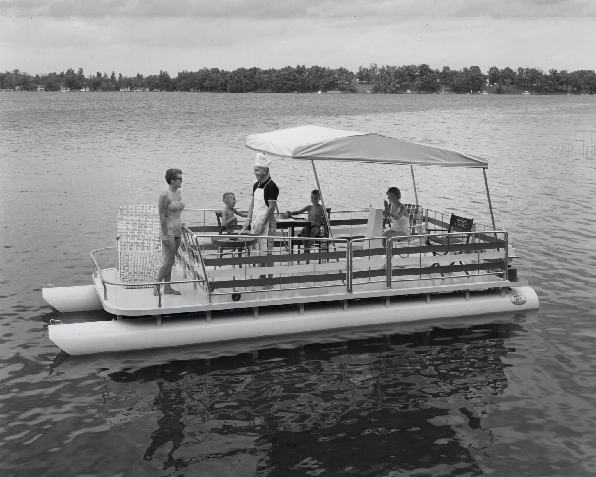 Harris Boat Historical Image