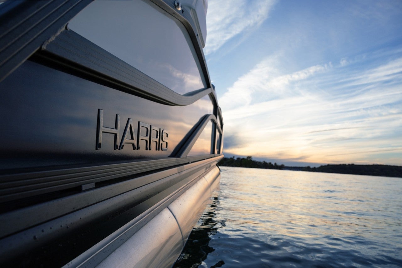Harris Pontoon Boats Grand Mariner 250 SLEC Badging