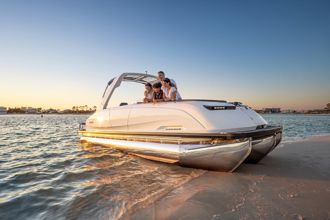 Harris Pontoon Boats Crowne Beached Family